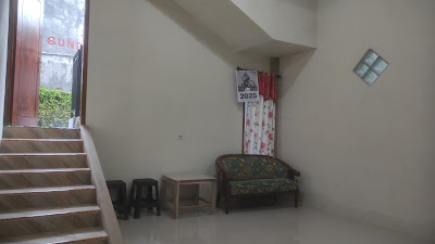 Ruangan tengah lain